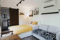 Mountain Silhouette Cottage 1 by Tiny Away - Bed and Breakfast Jingmei