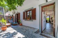 Efcharis house Skopelos - Bed and Breakfast Neo Klima