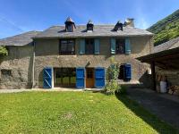 Grande maison chaleureuse - B&B Bazus-Aure