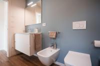 Appartamento con 1 Camera da Letto, Balcone e Vista Montagna