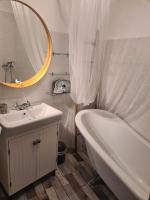 tout près du canal royal et des halles - B&B Sète