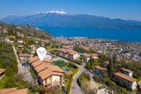 Julia's House lakeview & shared pool - Happy Rentals - Chambres d'hôtes Toscolano-Maderno
