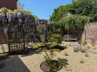 Ivy House by Keepers Cottages - Bed and Breakfast Deal