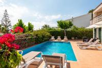 Villa Ana by Escape Home - B&B Santo Tomas