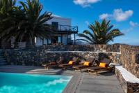 Villa by the Sea - B&B Mala