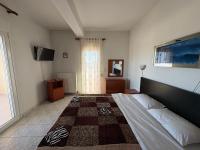 Delta Apartments - Ferienwohnung Féres