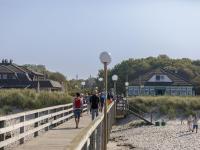 5 Sterne Ferienwohnung Strandidylle mit großer Terrasse - B&B Wustrow