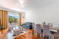 Garajau Escape Modern T2 with Balcony and Parking - B&B Caniço