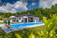 Villa Rubus by IstriaLux - B&B Žminj