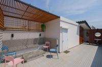 Cozy Spacious 4BR Villa, 12pax, 200m BTS PhraKhanong, 10min ThongLo, Fast 500mbps Wifi - B&B Bangkok