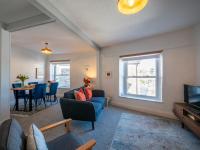 Elegant Coastal Charm, Dartmouth - B&B Dartmouth