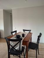 Departamento comodo a 5 min del Mall IPTV y Calefacción - Bed and Breakfast Maule