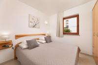 Two-Bedroom Apartment with Balcony and Sea View
