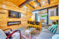 2 Mi to the Island in Pigeon Forge Serene Escape - Chambres d’hôtes Pigeon Forge