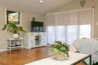 The French Cottage Great Wifi Private - B&B Taupo