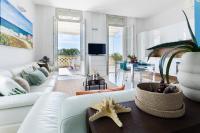 Amazing Sea View Flat - Ferienwohnung Tirrenia