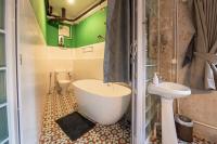 Sao Chingcha Near Khao San Road MRT 3 bathtub - Chambres d'hôtes Bangkok
