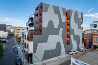 Cozy 1BR Apt Walk to Swinburne & Glenferrie Rd - Chambres d’hôtes Melbourne