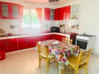 Maison de la fraîcheur - House of freshness - Bed and Breakfast