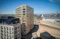 Modern and Stylish 1BR with Balcony and City View - Ferienwohnung Helsinki