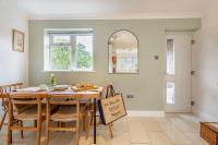 Cornerways by Bloom Stays - B&B Canterbury