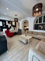 A Casa di Lamu, eleganza in Piazza della Vittoria, 140mq - B&B Pavía