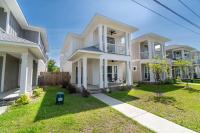 Urban Vista & Flat - Family Friendly, Downtown Pensacola - Bed and Breakfast Pensacola