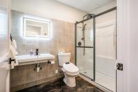New Loft 5 min to PPG or Convention center Sleeps 4 - B&B Pittsburgh