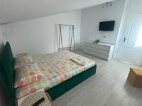 Chambre Quadruple avec Salle de Bains Commune