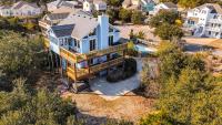 Oceanside with Pool Hot Tub and Updated Interior - B&B Corolla
