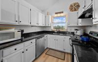 Oceanside with Pool Hot Tub and Updated Interior - B&B Corolla