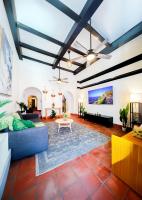 Historic Villa LUX - Old San Juan Fountain by PH - Bed and Breakfast San Juan