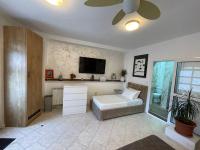 Studio-Apartment