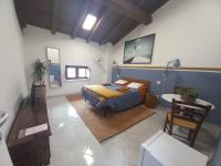 Quadruple Room with Private Bathroom