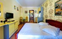 Triple Room with Terrace