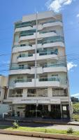 Apto dos Antúrios-3 Quartos- Apto espaçoso, confortável com sacada de frente pra avenida principal - Ferienwohnung Piratuba