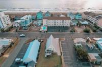 Late Summer Specials - 2 blocks to Beach - Backyard - Walk to Boardwalk - B&B Carolina Beach