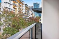 Urban Escape 2BR Wifi Parking - B&B Perth