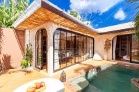 Villa Isara - 1 BR PRivate Villa in Canggu - B&B Kerobokan