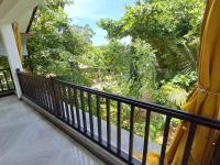 Deluxe Triple Room with Sea View