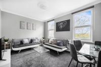 Stylist and Cosy 2 bed Apartment LongStay Parking Sleeps 4 WiFi - B&B Londra