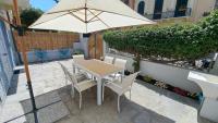 GuestHost - Elegant Three-Level Apartment - B&B Viareggio