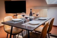 Piazza Michele Ferrero - sulla piazza centrale - B&B Alba