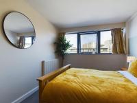 Group-Friendly City-Centre Flat Wifi, sleeps 4 - Bed and Breakfast Liverpool