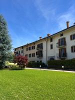 Esclusiva Mansarda Parco di Monza - B&B