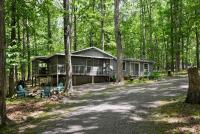 Dog-Friendly w Hot Tub, Fire Pit & River Access - Chambres d’hôtes Great Cacapon