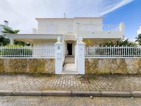 Casa Marina V4 by YHA - Bed and Breakfast Tavira