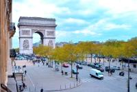 Luxury View on Arc of Triumph - B&B