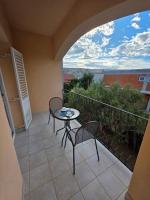 Olive garden Pag apartment - B&B Pag