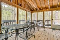 1/2 Mi to Cooks Brook Beach: Cape Cod Gem w/ Deck - Chambres d'hôtes Eastham